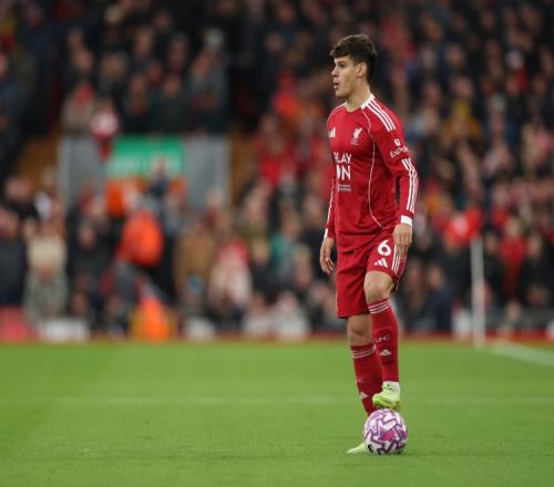 佩德里担纲,球队中坚,弗里克澄清,365体育,Bet365,365体育官网,365体育官网,365体育下载